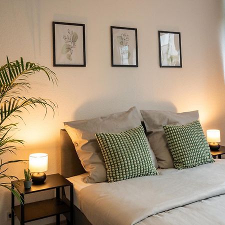 Stilvolles Apartment Im Essener Stadtkern Esterno foto