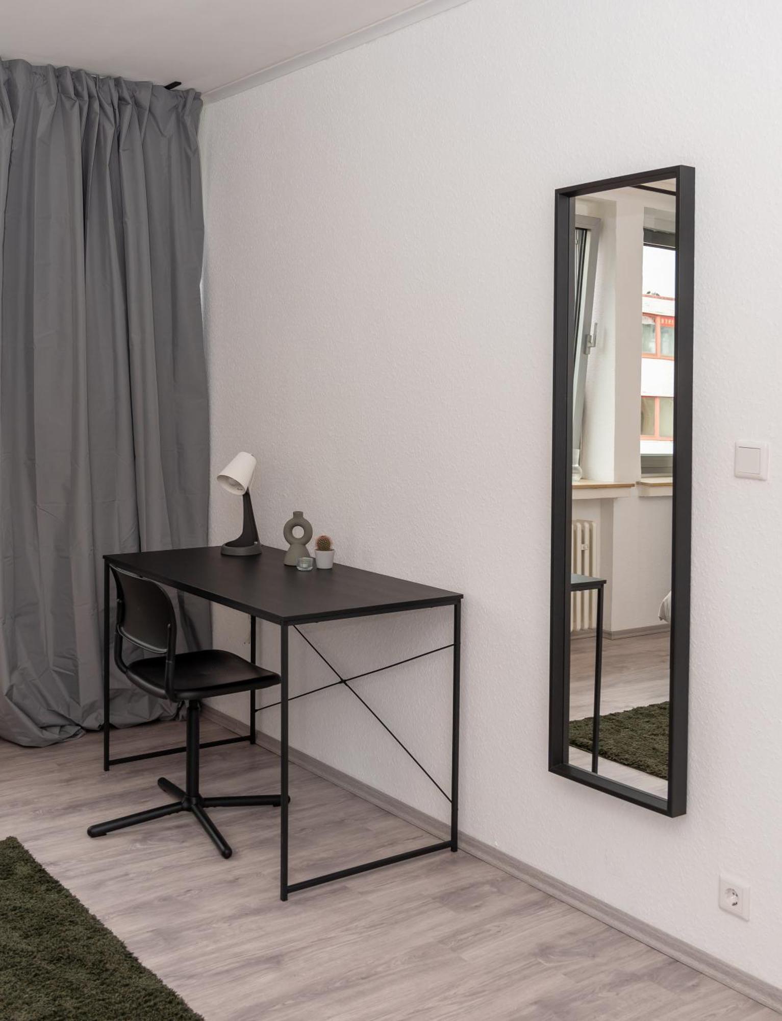 Stilvolles Apartment Im Essener Stadtkern Esterno foto